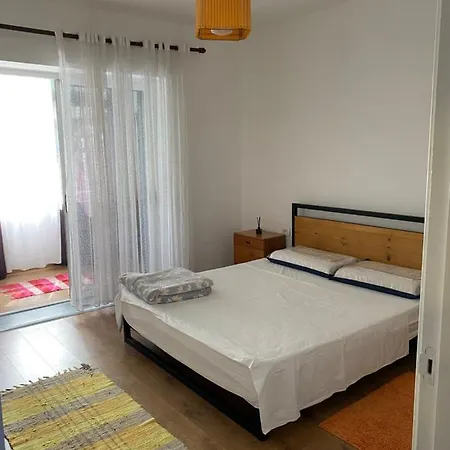 Central Apartament Διαμέρισμα Τίρανα